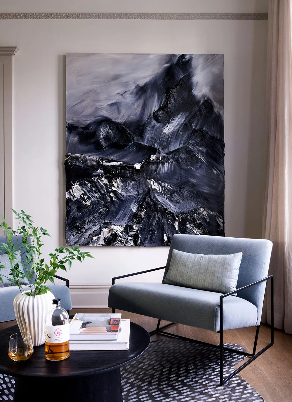 Frischer, ruhiger, eleganter Interieur eines historischen Townhouses in San Francisco - Gallery image 1