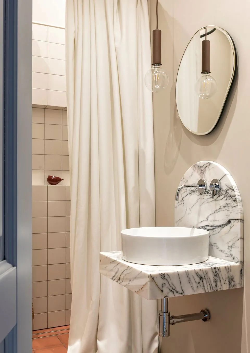 Charmante Wohnung mit leichten Retro-Noten im Zentrum von Kiew (75 qm) - Gallery image 18