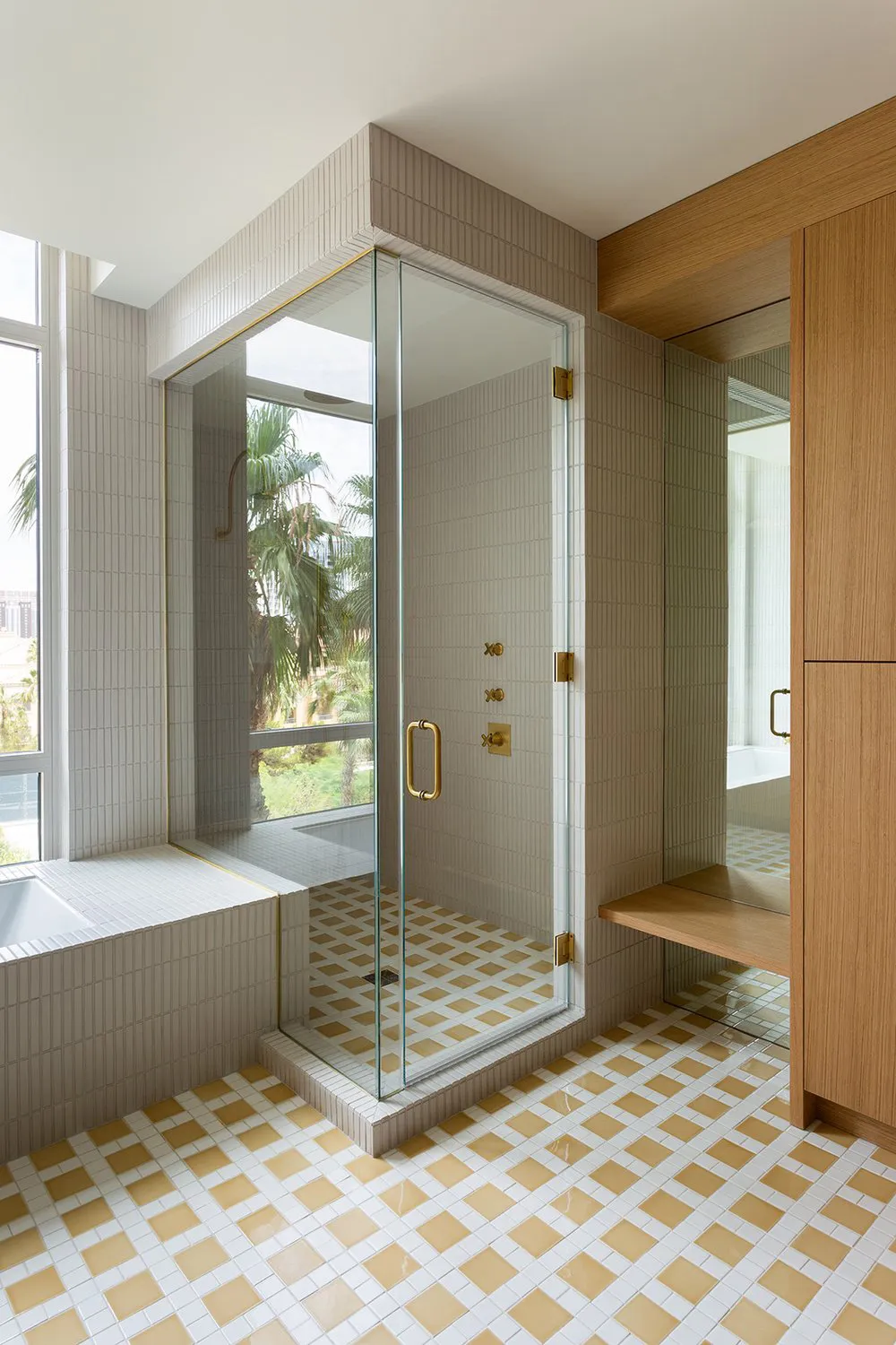 Couleurs fraîches et décoration tendance dans le design d'appartement à Las Vegas - Gallery image 23