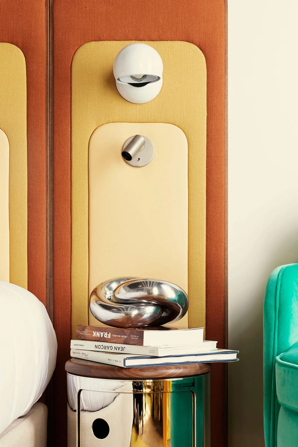 Готель Saint-Andre des Arts: готель із атмосферою 1970-х у Парижі - Gallery image 16