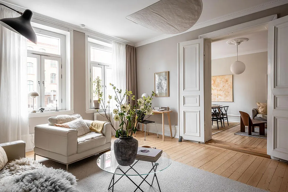 Intérieur scandinave cosy avec tapis mur - Gallery image 15