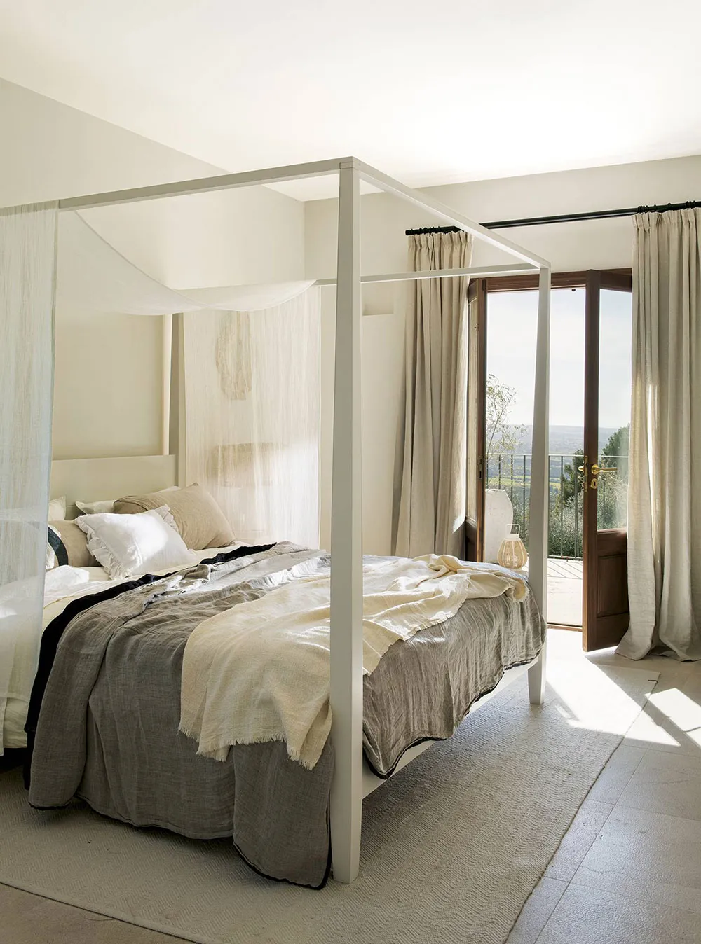 Interior actualizado con encanto tradicional en Mallorca - Gallery image 7