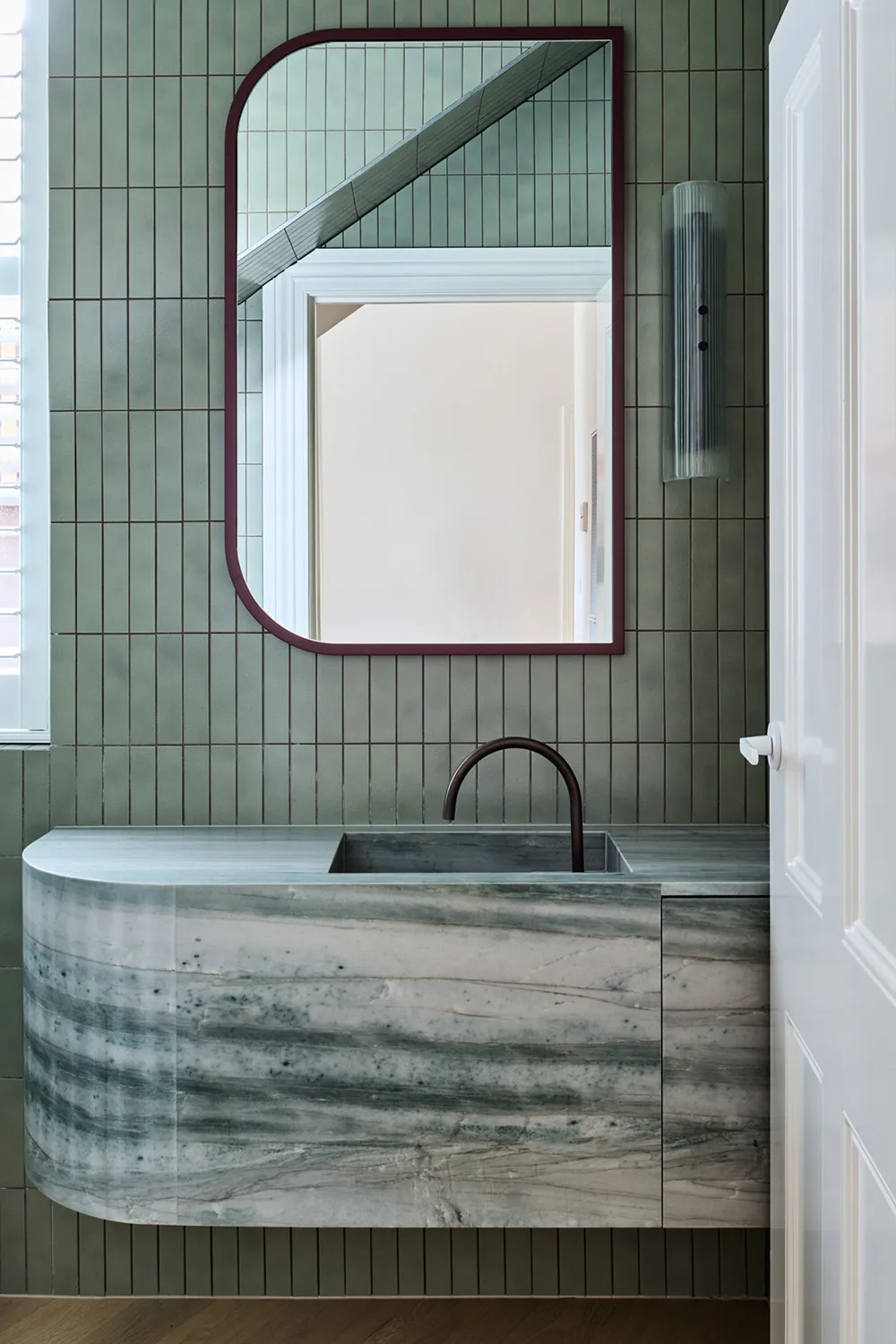 Красивий сучасний дизайн невеликого старого будинку в Мельбурні - Gallery image 14