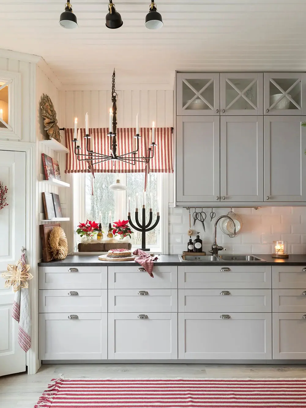 Ще один нарядний скандинавський дім - Gallery image 6