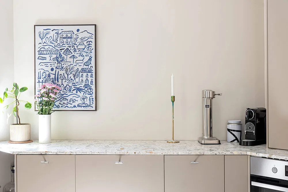 Appartement compact en stockholmois avec une disposition intéressante (47 m²) - Gallery image 8