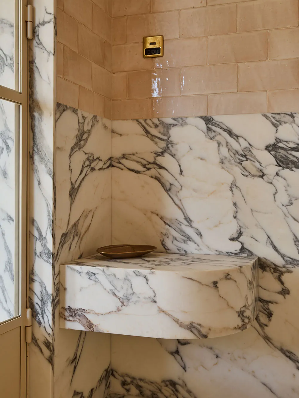 Прекрасный дом со средиземноморскими мотивами в Калифорнии - Gallery image 13