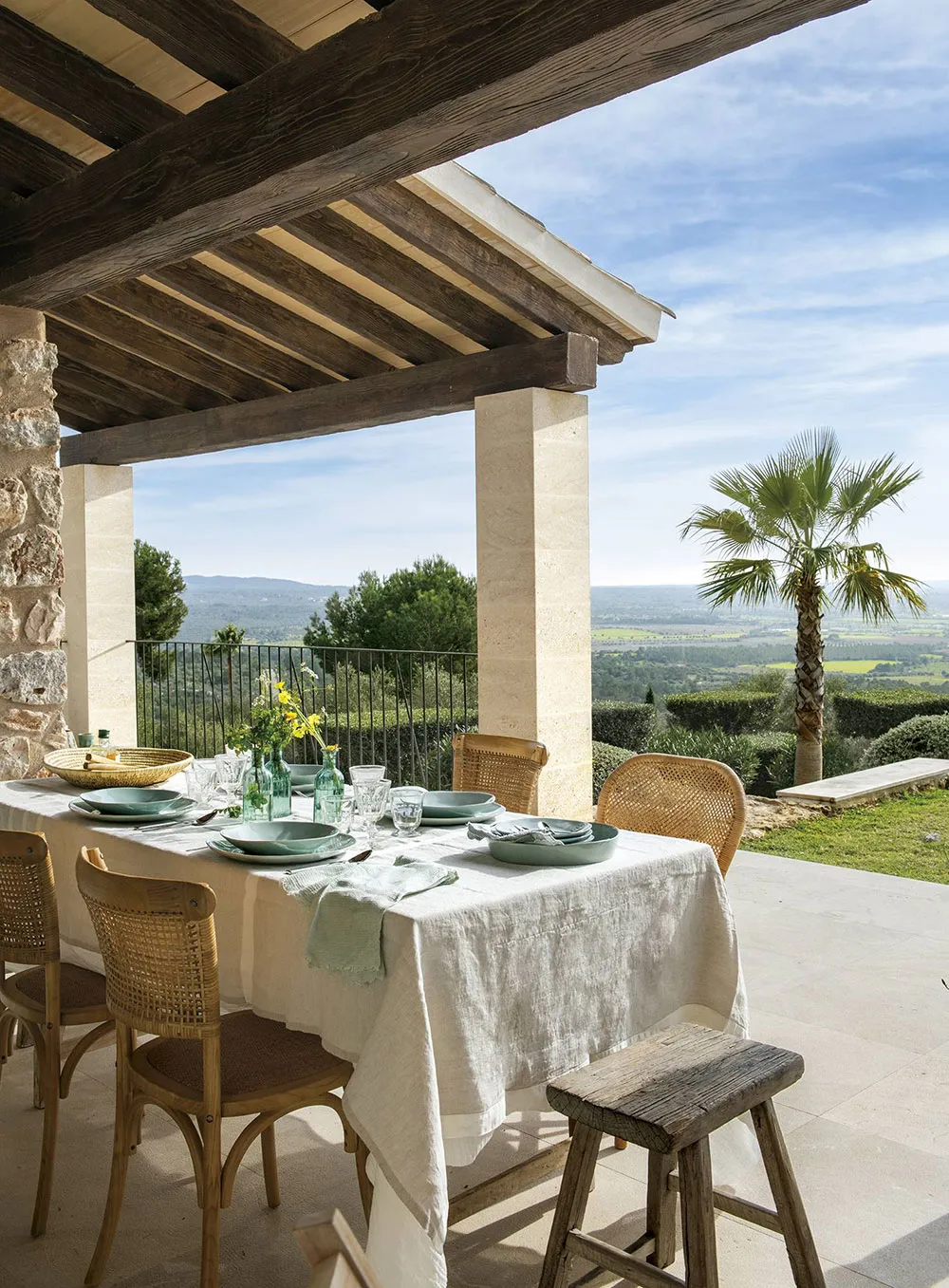 Interior actualizado con encanto tradicional en Mallorca - Gallery image 10