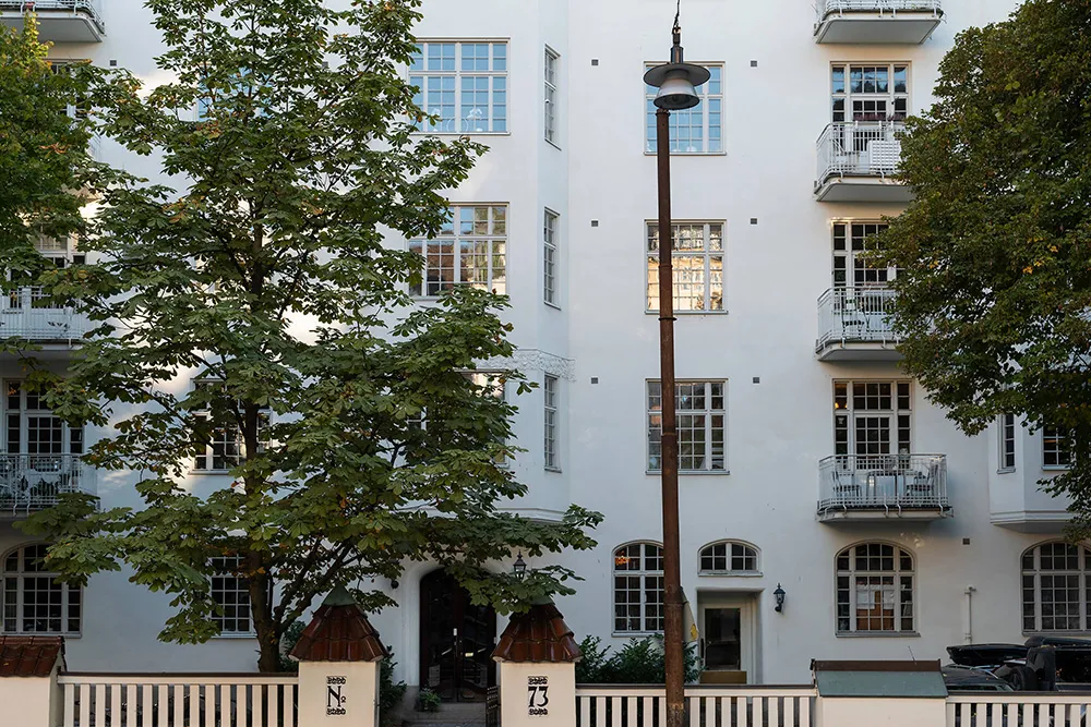 Elegancka szkocka apartament w miękkim dnia świetle - Gallery image 35