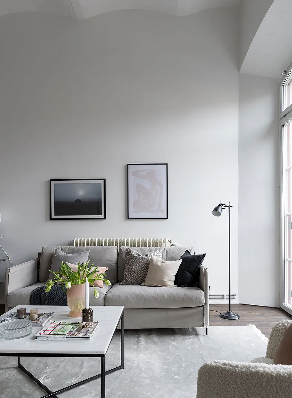 Style sobre et inspirant : loft dans un ancien bâtiment de fabrique à Stockholm (79 m²) - Gallery image 13