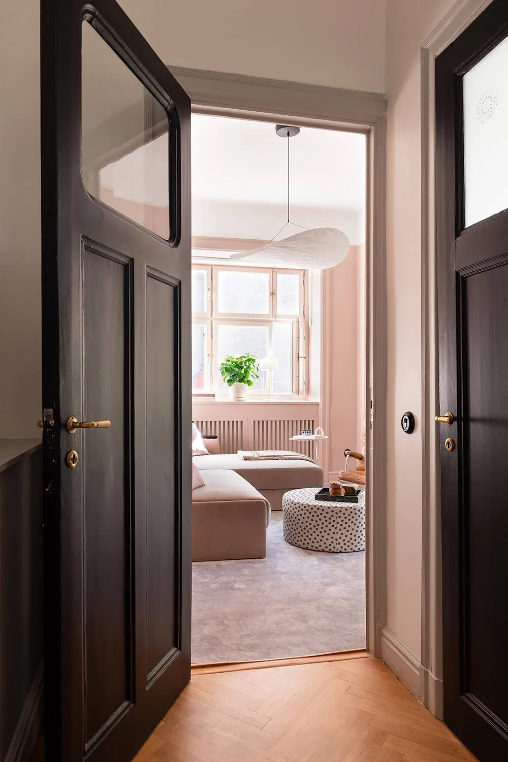 Elegancka szkocka apartament w miękkim dnia świetle - Gallery image 20