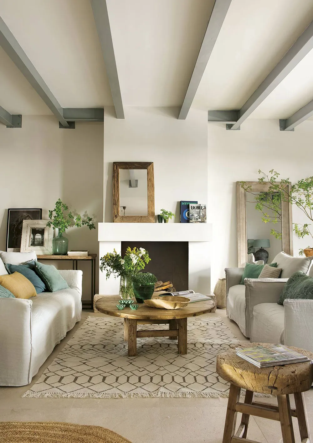 Interior actualizado con encanto tradicional en Mallorca - Gallery image 3