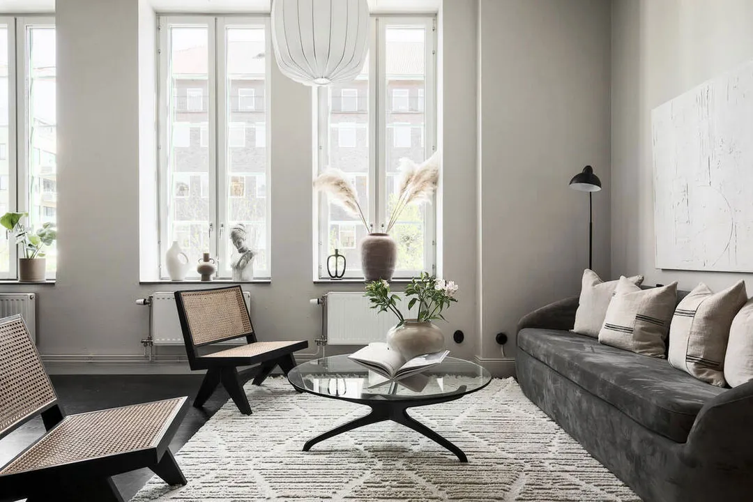 Zwei Dachbodenräume und metallische Elemente: Industrielle Einrichtung in Schweden (68 qm) - Gallery image 3