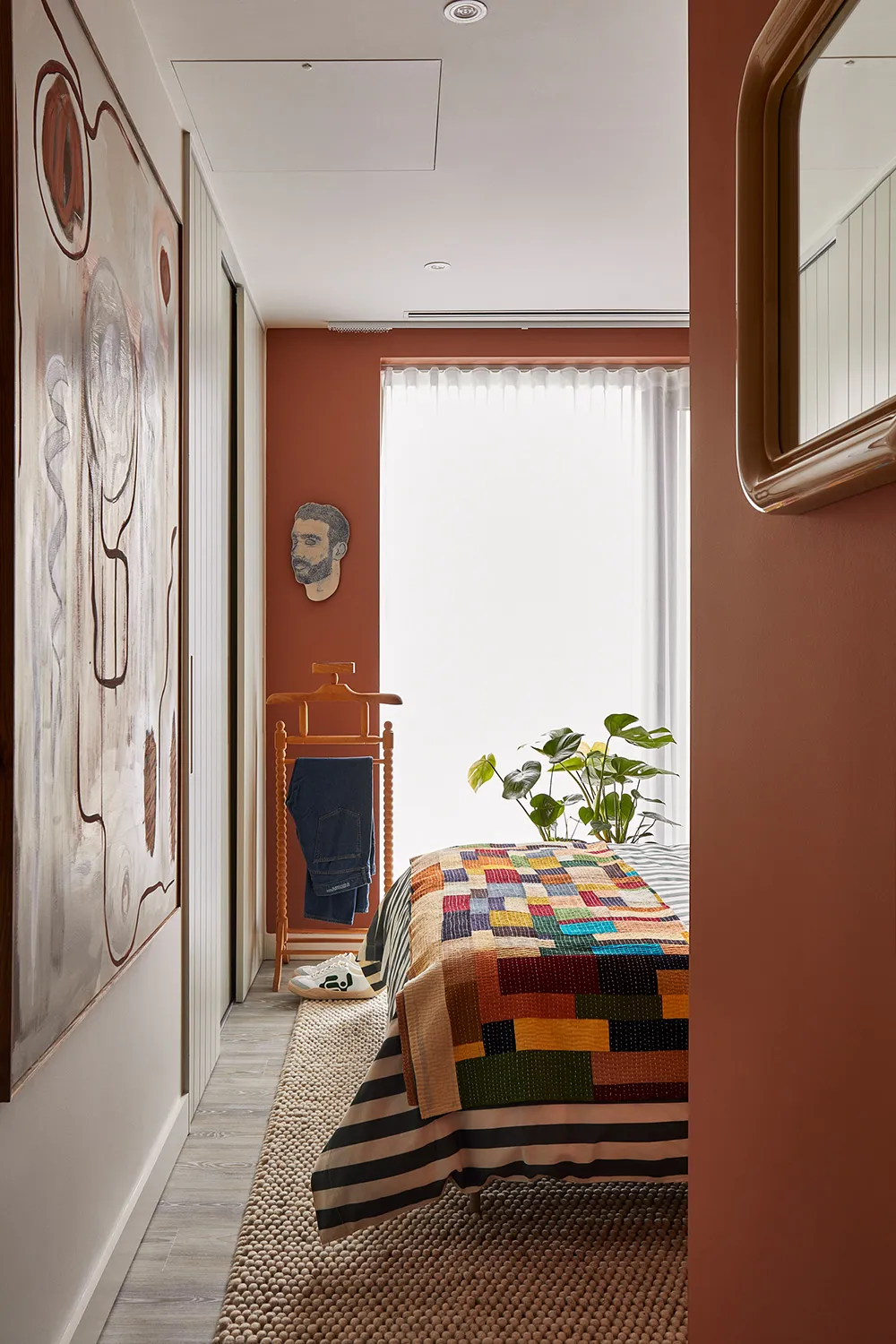 Colorful London Apartment with Unique Decor - Gallery image 7