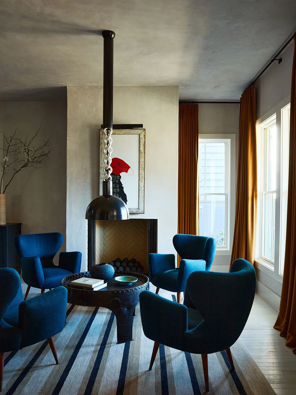 Стильные оттенки синего в дизайне небольшого коттеджа в США - Gallery image 11