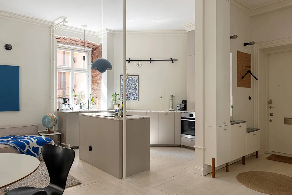 Appartement compact en stockholmois avec une disposition intéressante (47 m²) - Gallery image 4