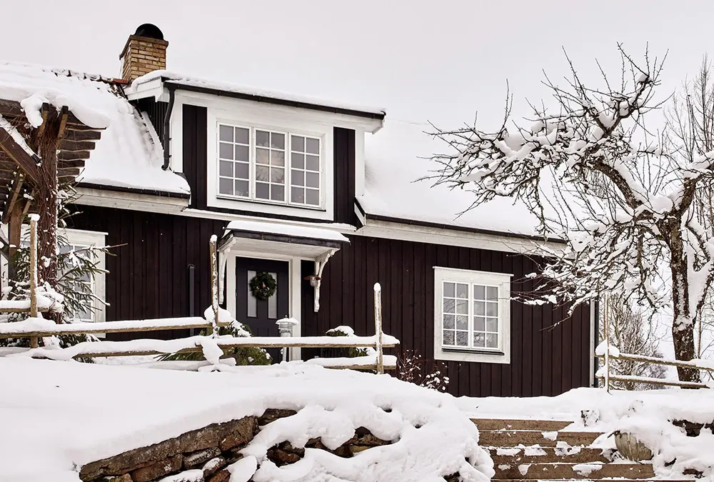 Чудесный зимний коттедж молодой семьи в Швеции - Gallery image 2