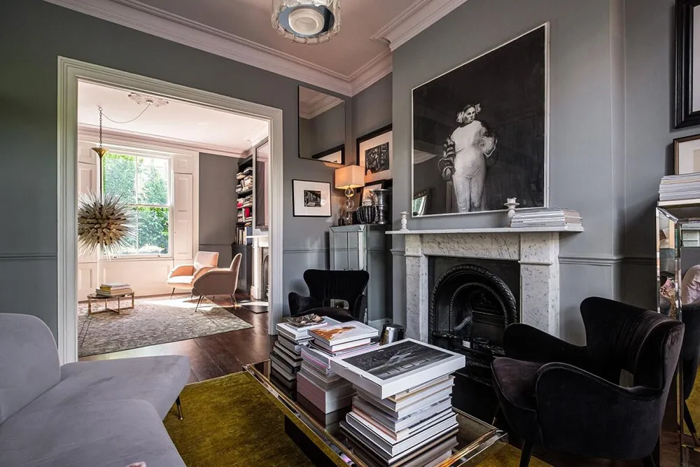 Stilvolle dunkle Interieurs eines victorianischen Hauses in London - 4