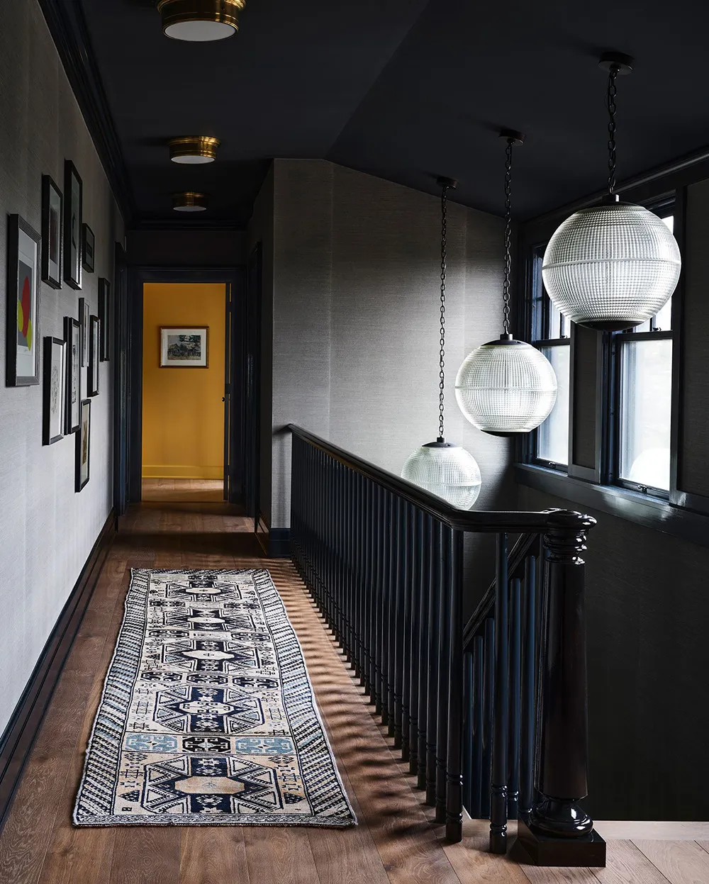 Stylish Paints in the Design of a Country House of the American Ambassador on Nantucket Island - Gallery image 14