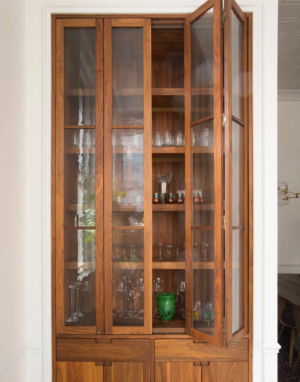 Elegant simplicity in the design of a creative director's loft in New York - Gallery image 6