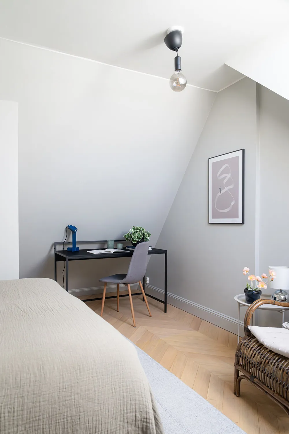 Компактная двухуровневая мансарда в центре Стокгольма (34 кв. м) - Gallery image 12