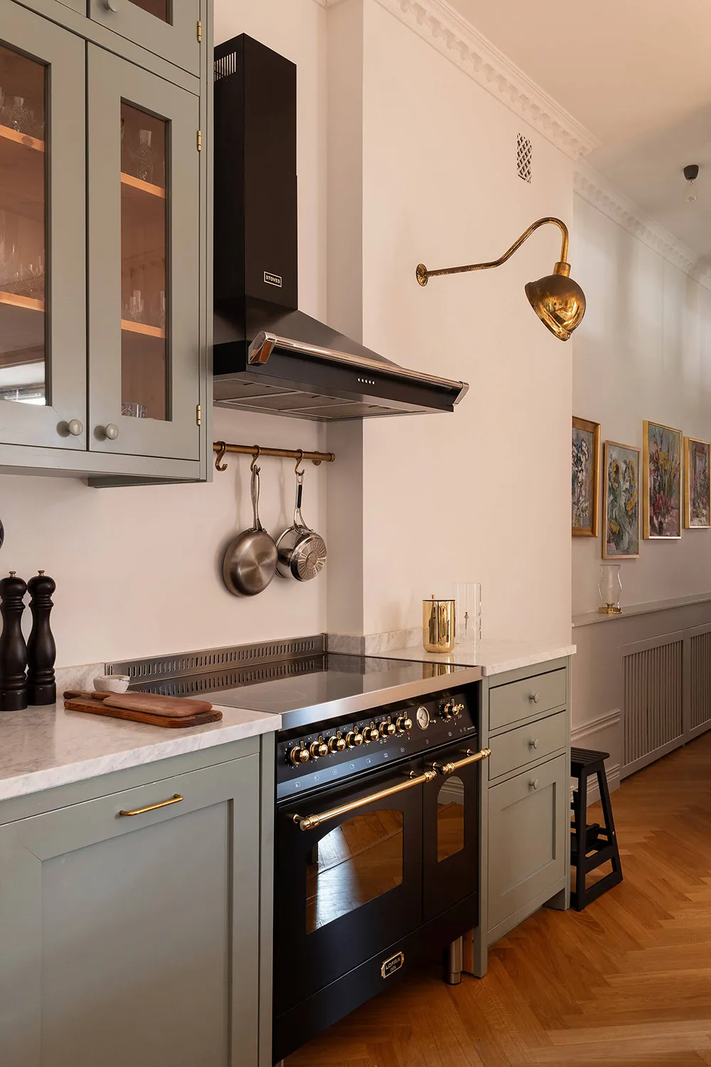 Elegancka szkocka apartament w miękkim dnia świetle - Gallery image 4