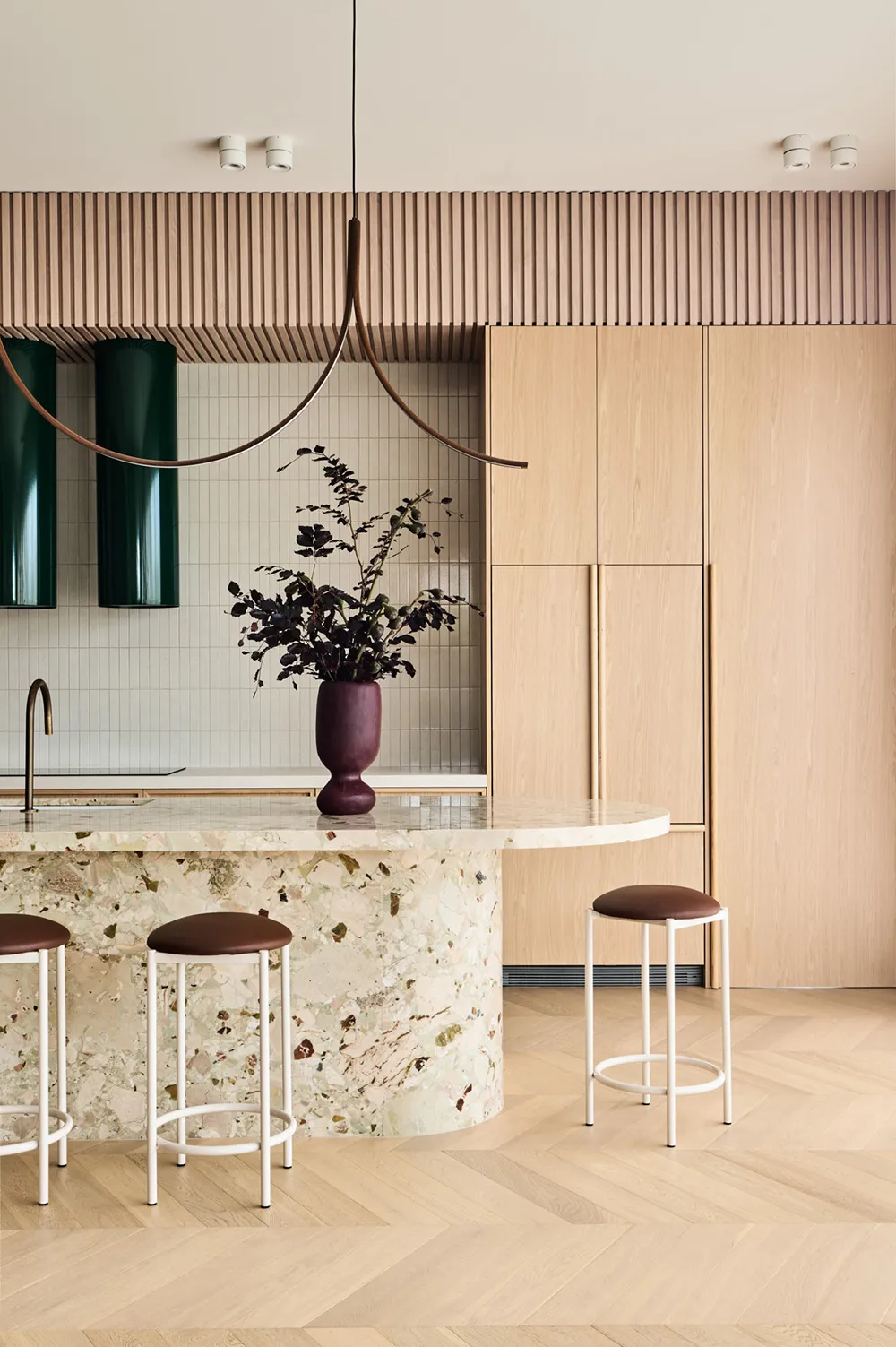 Красивий сучасний дизайн невеликого старого будинку в Мельбурні - Gallery image 4