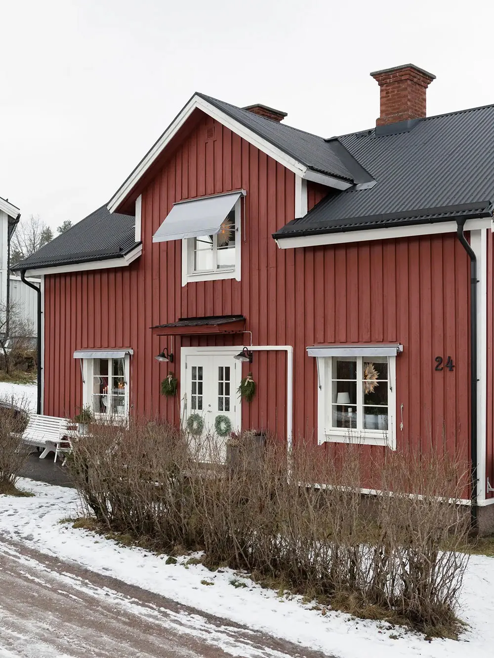 Ще один нарядний скандинавський дім - Gallery image 1