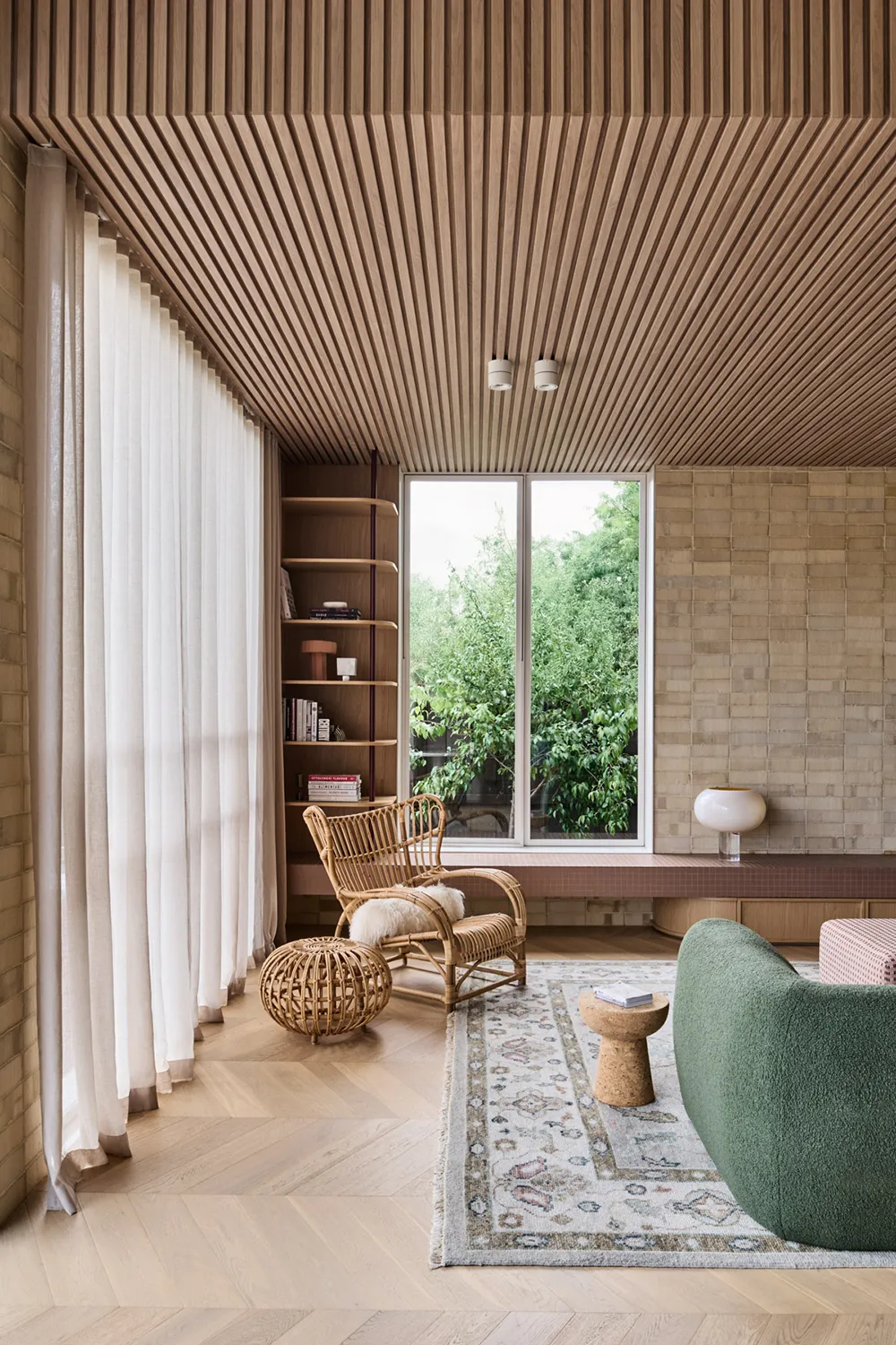 Красивий сучасний дизайн невеликого старого будинку в Мельбурні - Gallery image 5