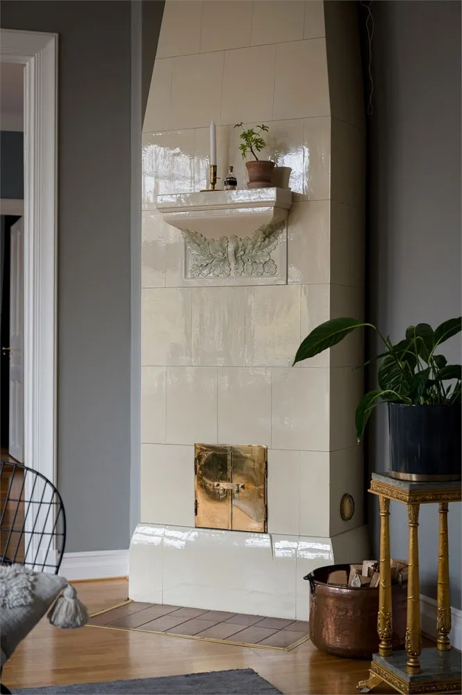 Piękny ciemny wnętrze mieszkania w przedmieściach Stockholm - Gallery image 5