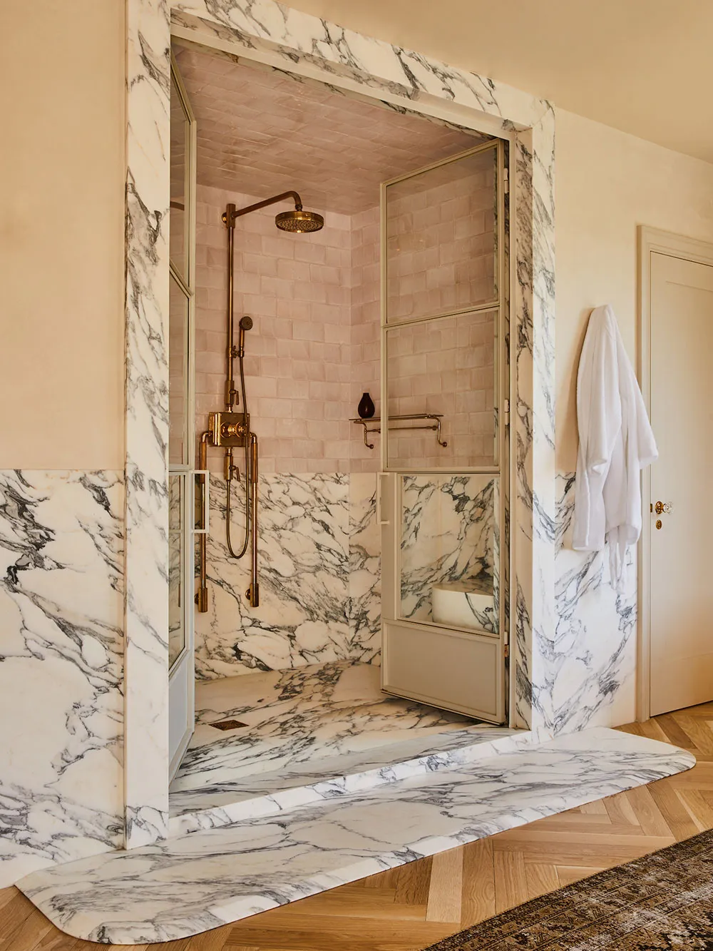 Прекрасный дом со средиземноморскими мотивами в Калифорнии - Gallery image 12