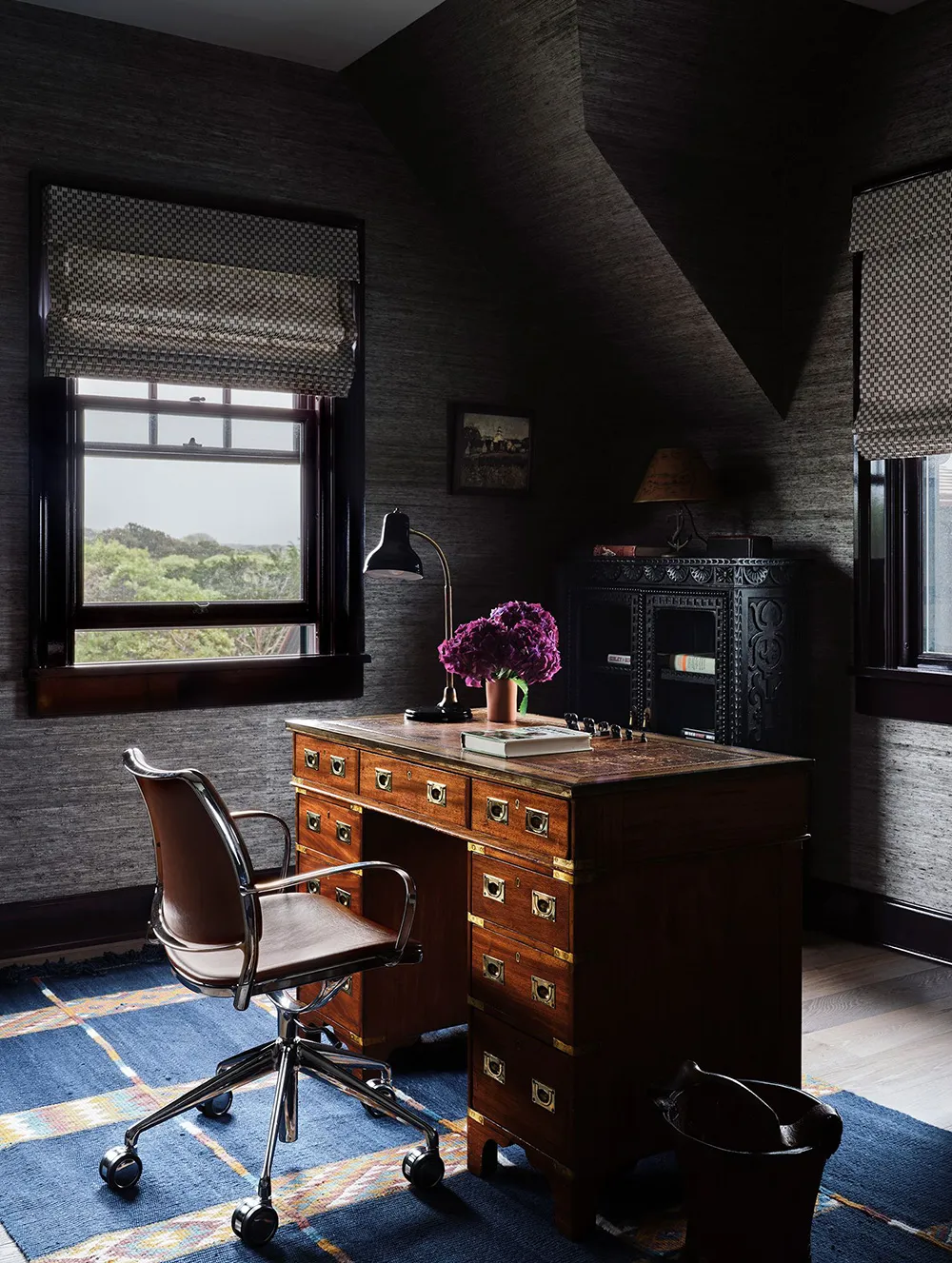 Stylish Paints in the Design of a Country House of the American Ambassador on Nantucket Island - Gallery image 17