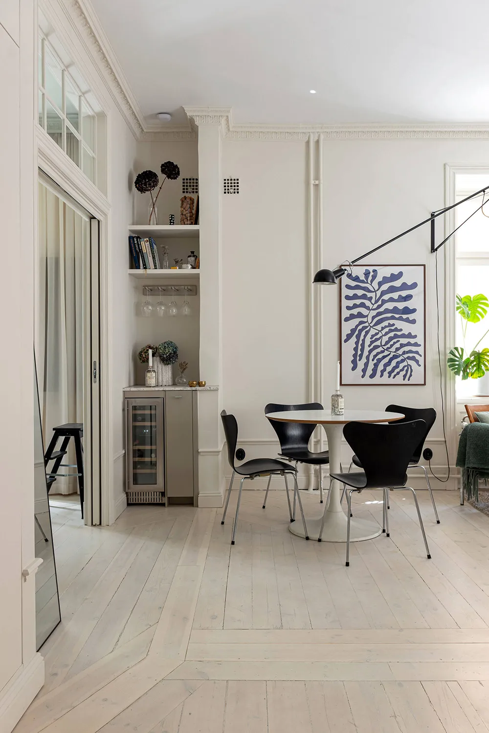 Appartement compact en stockholmois avec une disposition intéressante (47 m²) - Gallery image 11