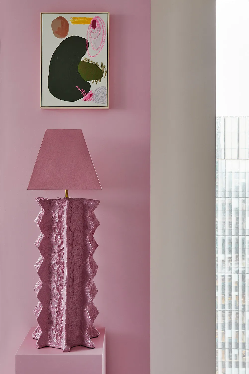 Colorful London Apartment with Unique Decor - Gallery image 1