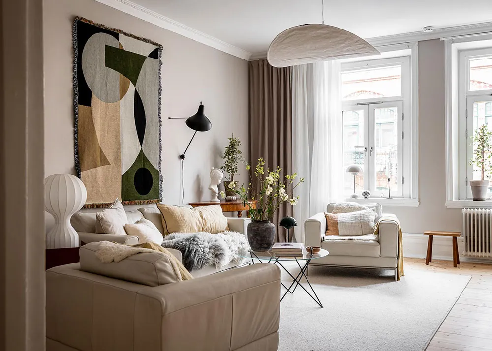 Intérieur scandinave cosy avec tapis mur - Gallery image 2