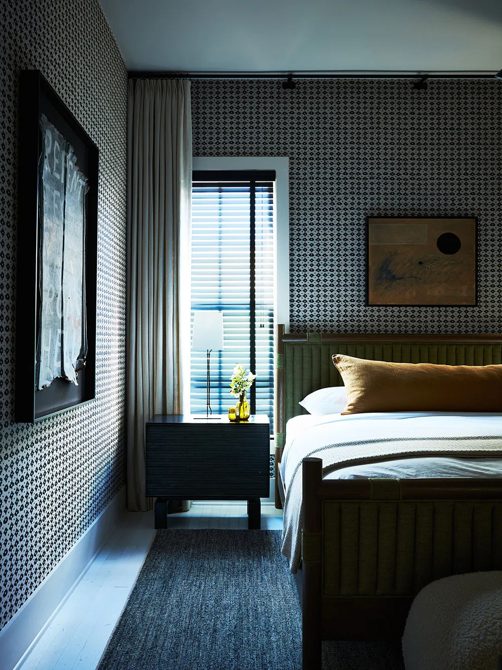 Стильные оттенки синего в дизайне небольшого коттеджа в США - Gallery image 14