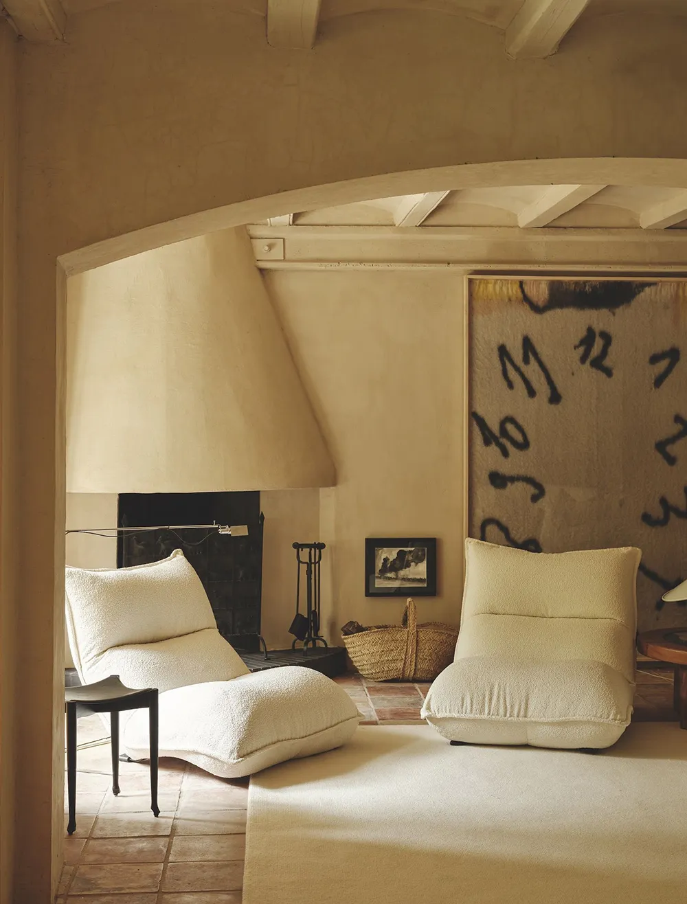 Renovación inusual de una granja tradicional en España - Gallery image 1