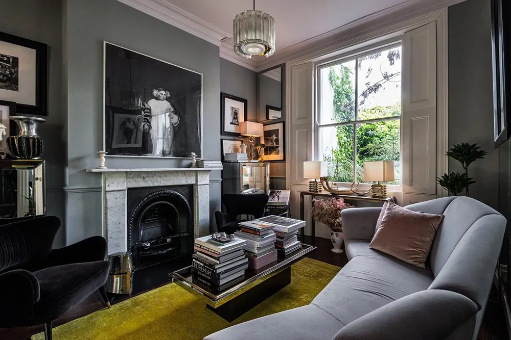 Stilvolle dunkle Interieurs eines victorianischen Hauses in London - 2