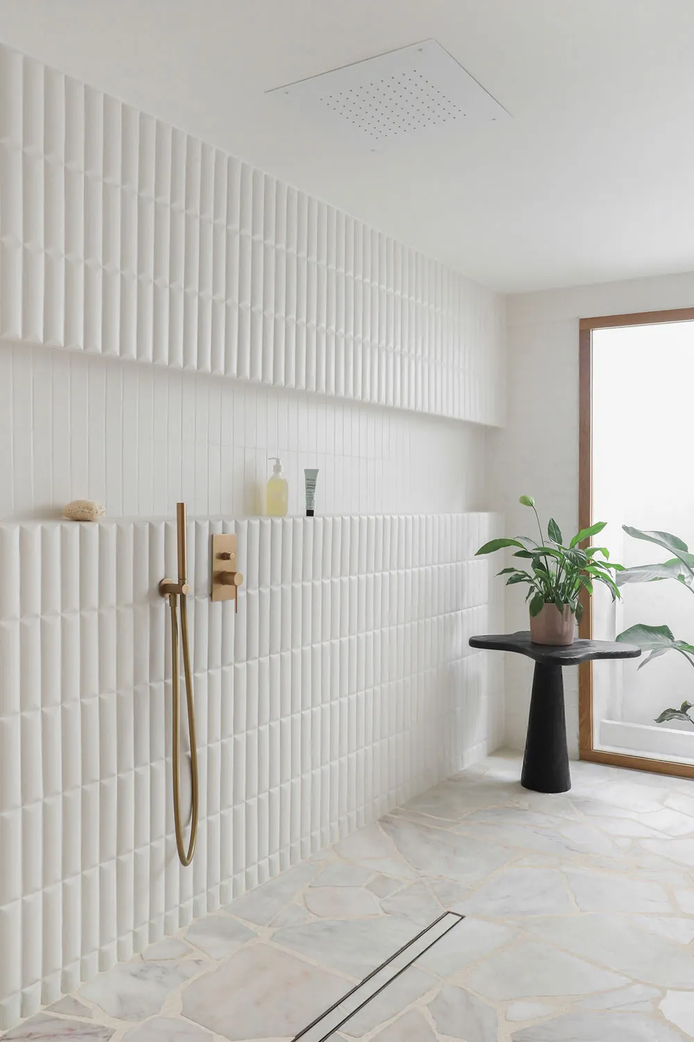 Из старой тёмной мастерской в стильное и светлое современное жильё - Gallery image 17