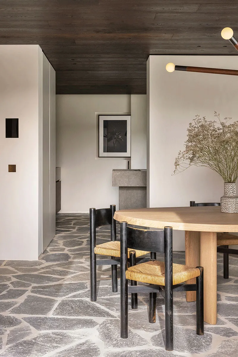 Елегантний сучасний інтер'єр у старому сільському будинку в Бельгії - Gallery image 3