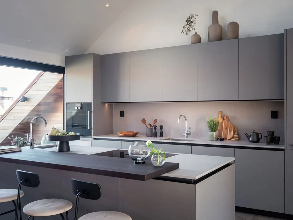 Heller Loft mit eleganter moderner Möbel in Stockholm - Gallery image 10