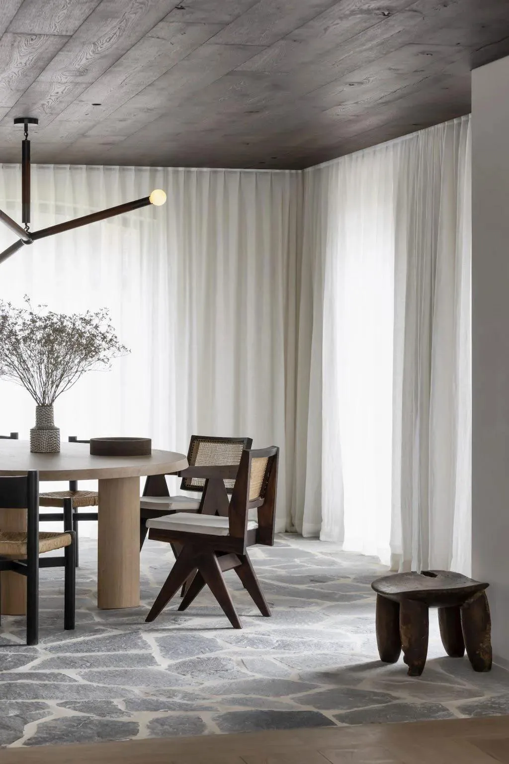 Елегантний сучасний інтер'єр у старому сільському будинку в Бельгії - Gallery image 1