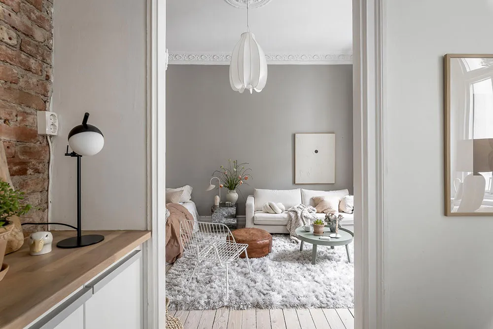 Kleine Wohnung in angenehmer Farbpalette mit praktischer Raumtrennung (35 qm) - Gallery image 5