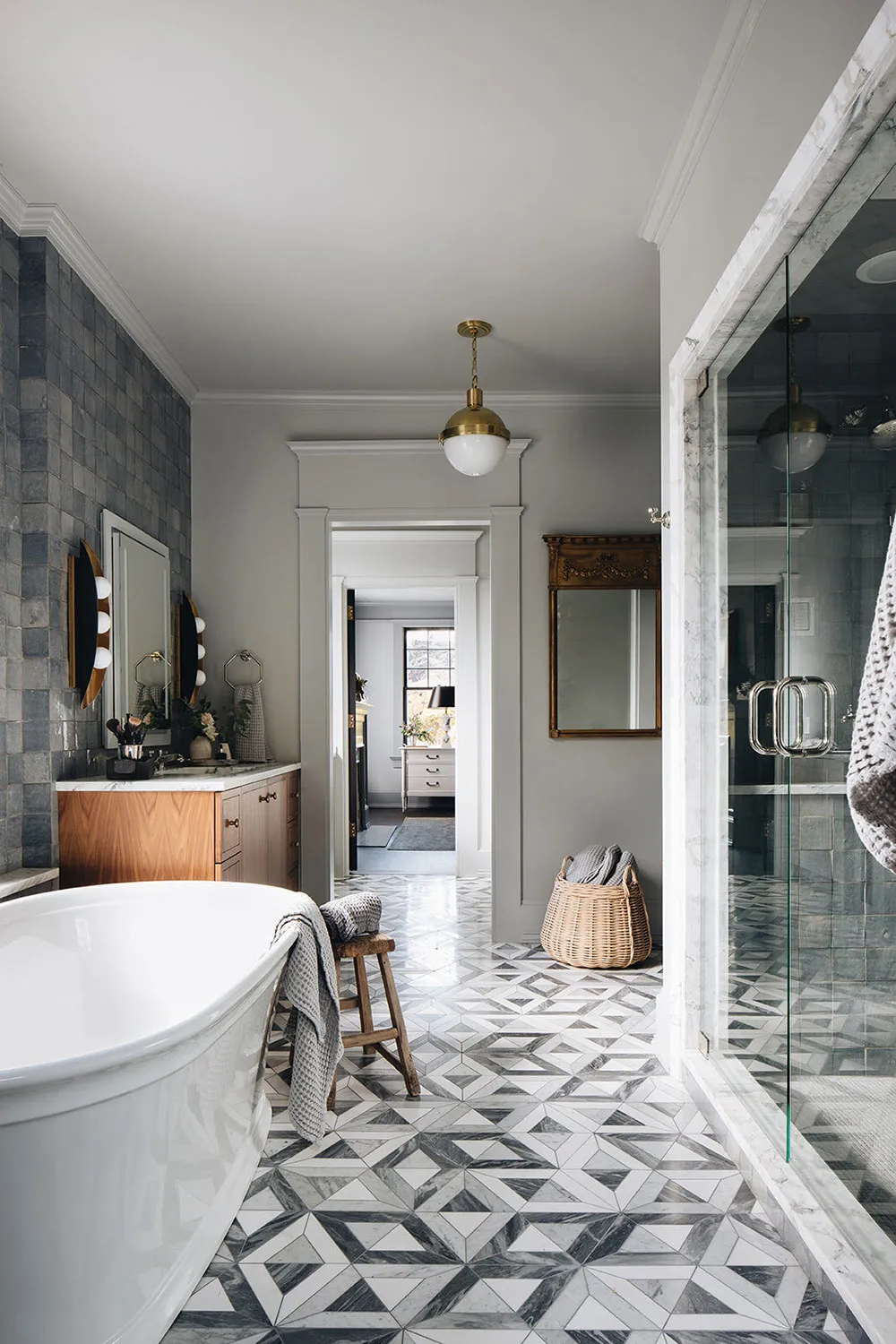 Magnifiques intérieurs d'une vaste résidence historique aux États-Unis - Gallery image 24