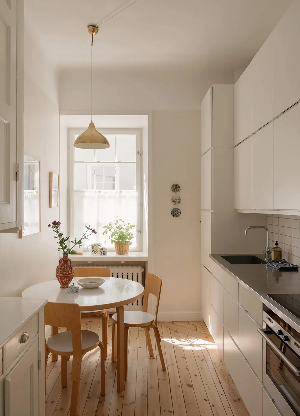 Чарівна невелика квартира в Стокгольмі, осяяна сонцем (53 кв. м) - Gallery image 20