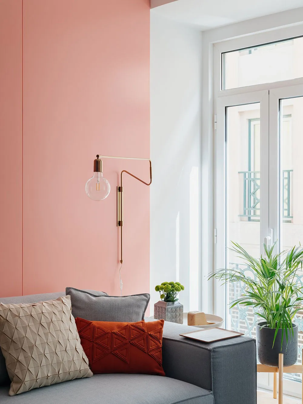 Kolorowy minimalizm w Lizbonie - Gallery image 1