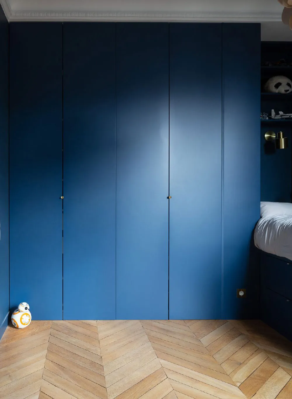 Арки и оттенки зелёного: квартира в Париже - Gallery image 25