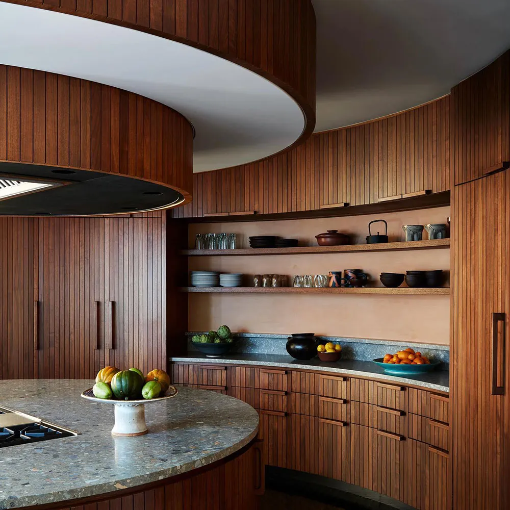 Mar de estética en las nuevas obras del fotógrafo Stephen Kent Johnson - Gallery image 26