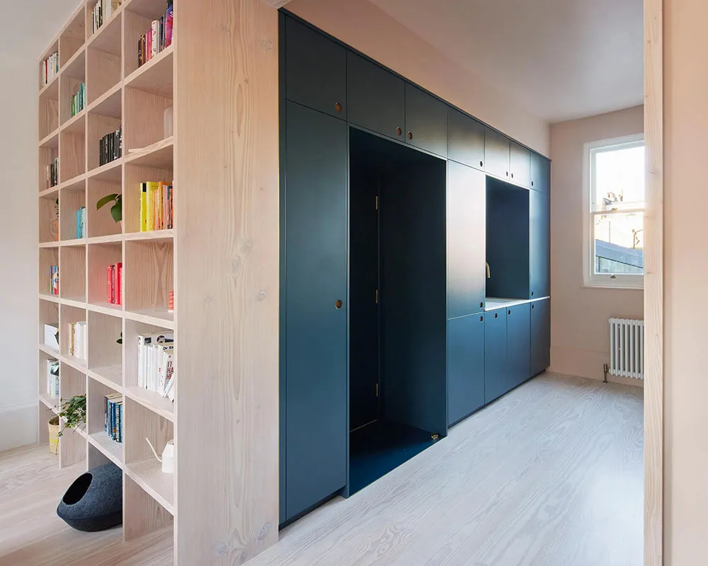 लंदन में गुलाबी एवं नीले रंग के टोन वाला आधुनिक अपार्टमेंट - Gallery image 8