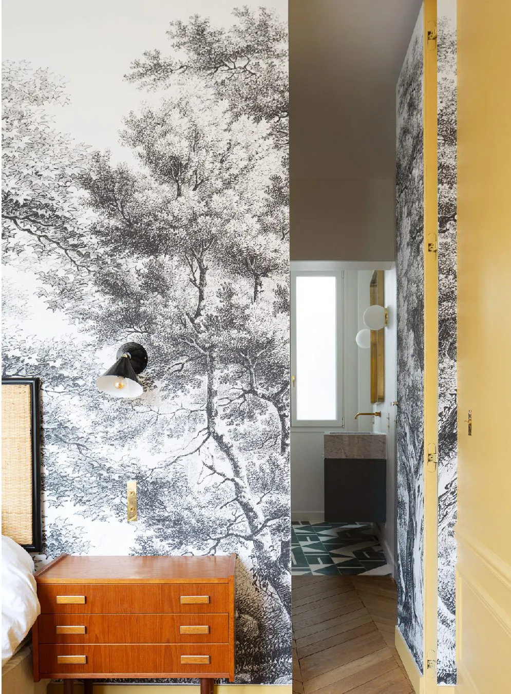 Арки и оттенки зелёного: квартира в Париже - Gallery image 16