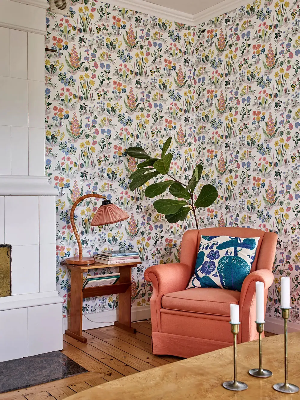 Diseños coloridos con estampados en una encantadora casa de campo sueca - Gallery image 7